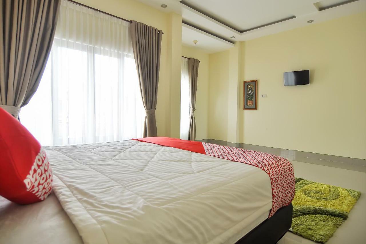 Oyo 838 Sanjaya Homestay Syariah Bukittinggi Exterior foto